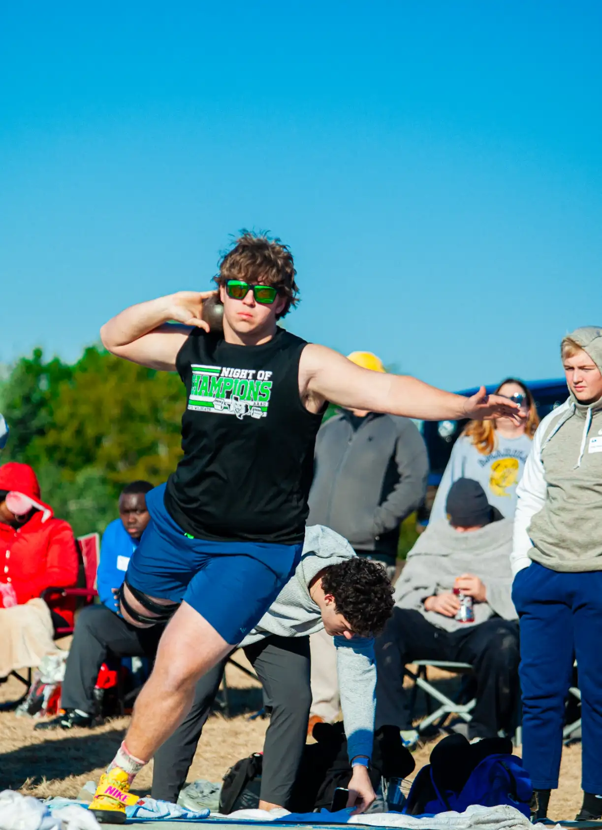 Athlete training at Texas Throwers Camp